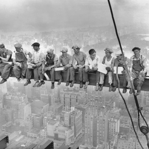 Déjeuner au sommet d’un gratte-ciel, Charles Clyde Ebbets. 1932.