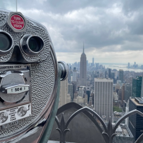 Vue sur l'Empire State Building depuis Top Of The Rock