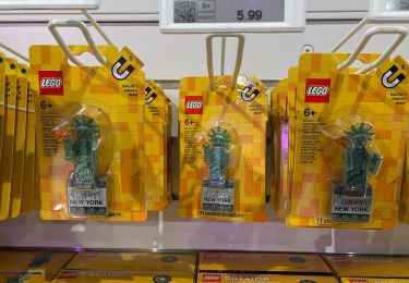 La Statue de la Liberté en Lego, un souvenir de votre visite au Lego Store NYC