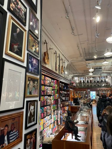 Rudy's Music Shop - SoHo - NYC