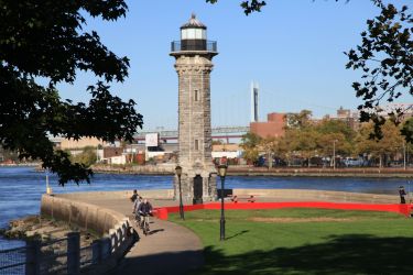 <b>Lighthouse Park - Roosevelt Island</b>