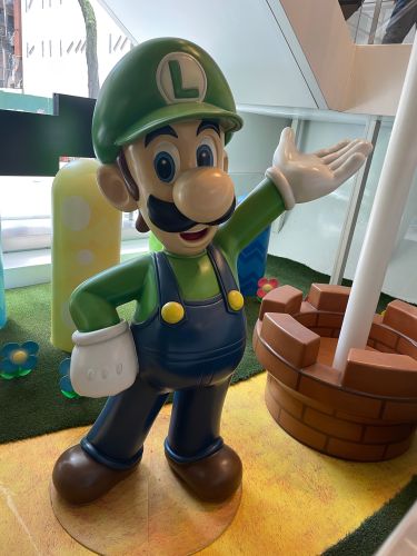 Luigi au Nintendo Store de New York