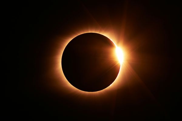 8 avril 2024 : Eclipse Solaire à New York