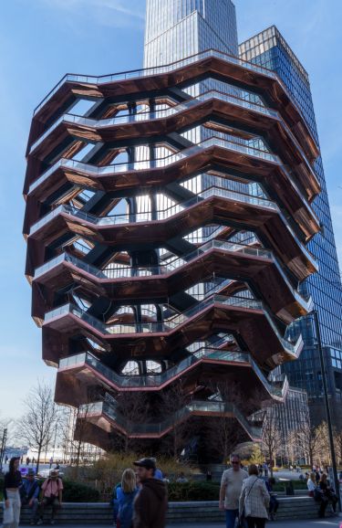 Réouverture du Vessel, dans le quartier d'Hudson Yards à New York